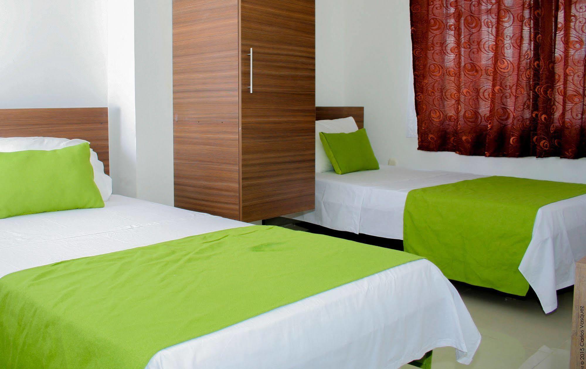 Ayenda 1501 Metropolitana Plaza Hotel 3*