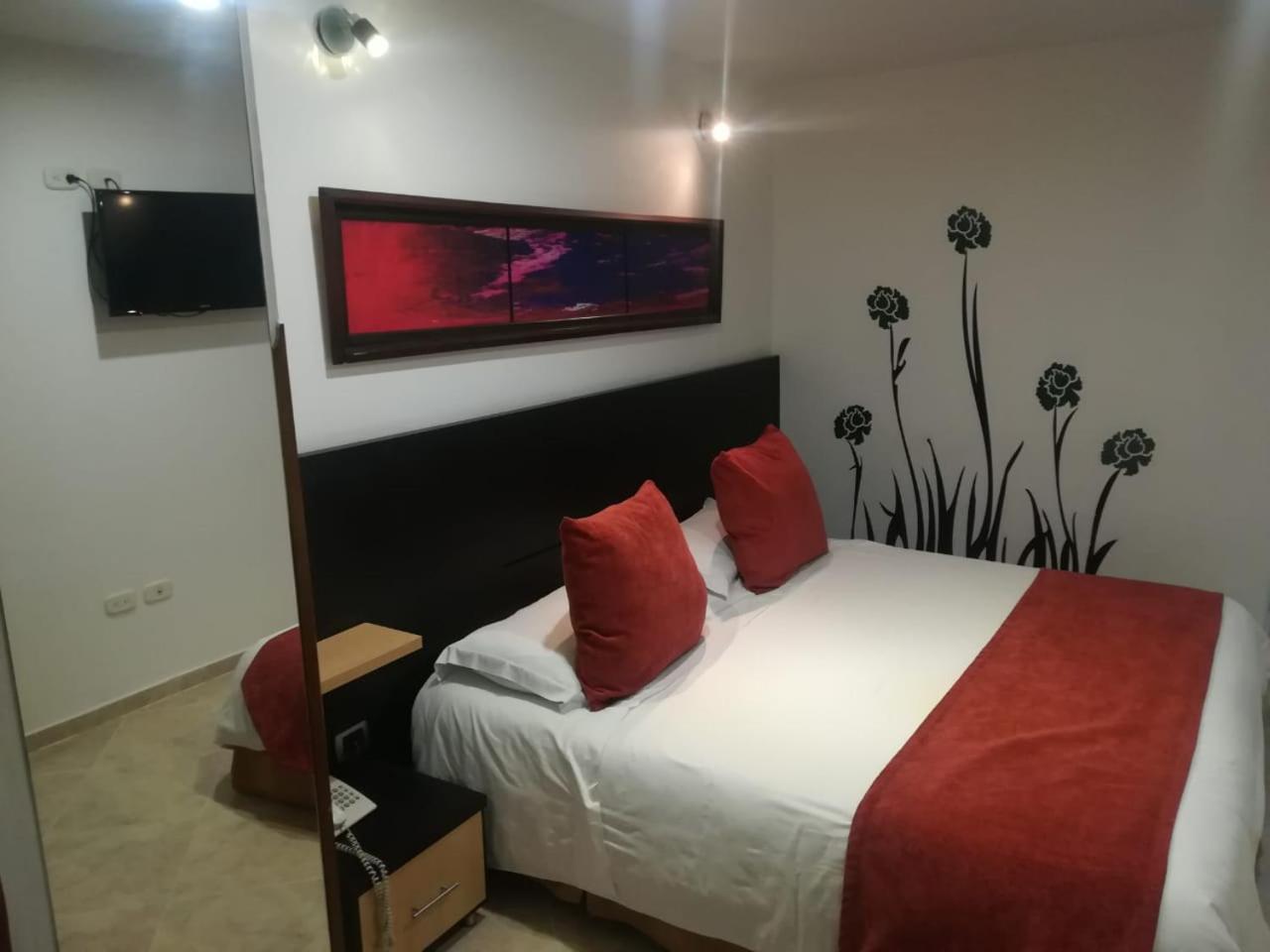 Alessio Hotel 3*
