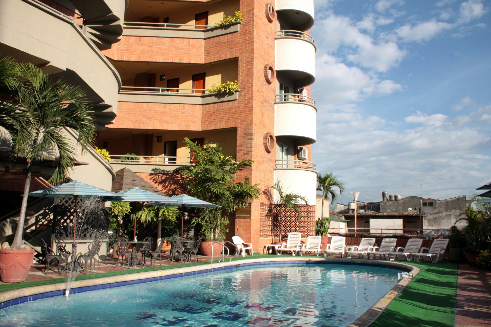 Ciudad Bonita Hotel