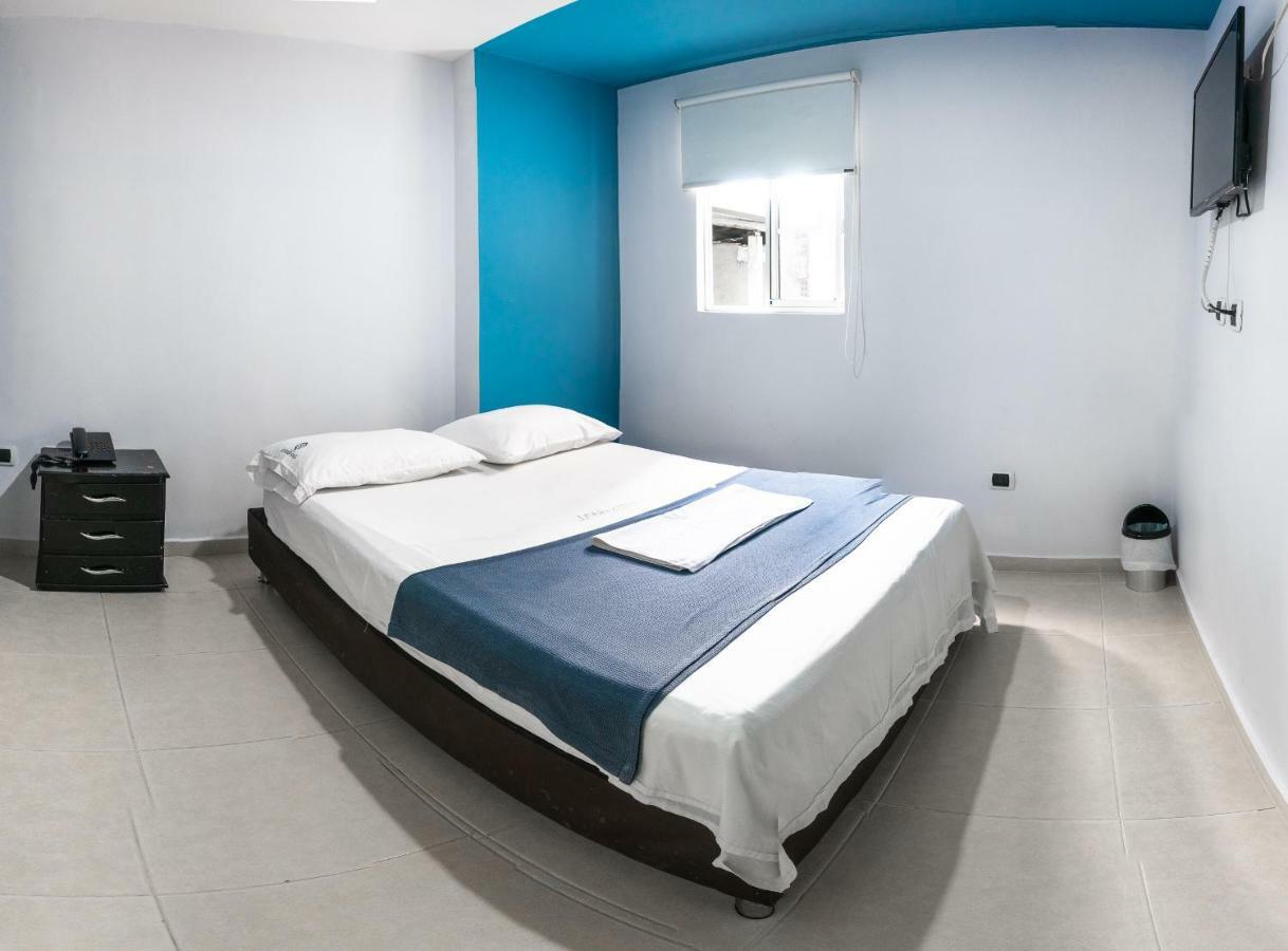 Oviedo Real 3* Bucaramanga