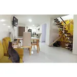 Habitacion Privada En Apartamento Con Terraza