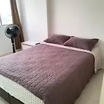 Comodo Apartamento Con Vista A La Ciudad