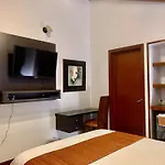 Serenity Suites Casa Boutique