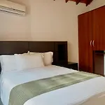 Serenity Suites Casa Boutique