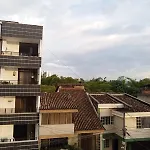 Provenza Housse-Alquiler De Habitaciones En Apto Compartido