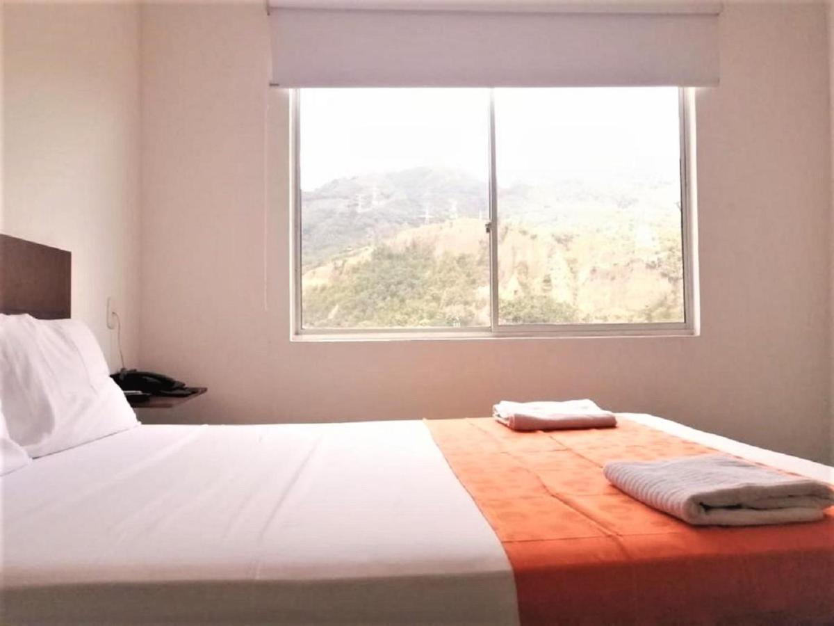 Rivera Central 3*