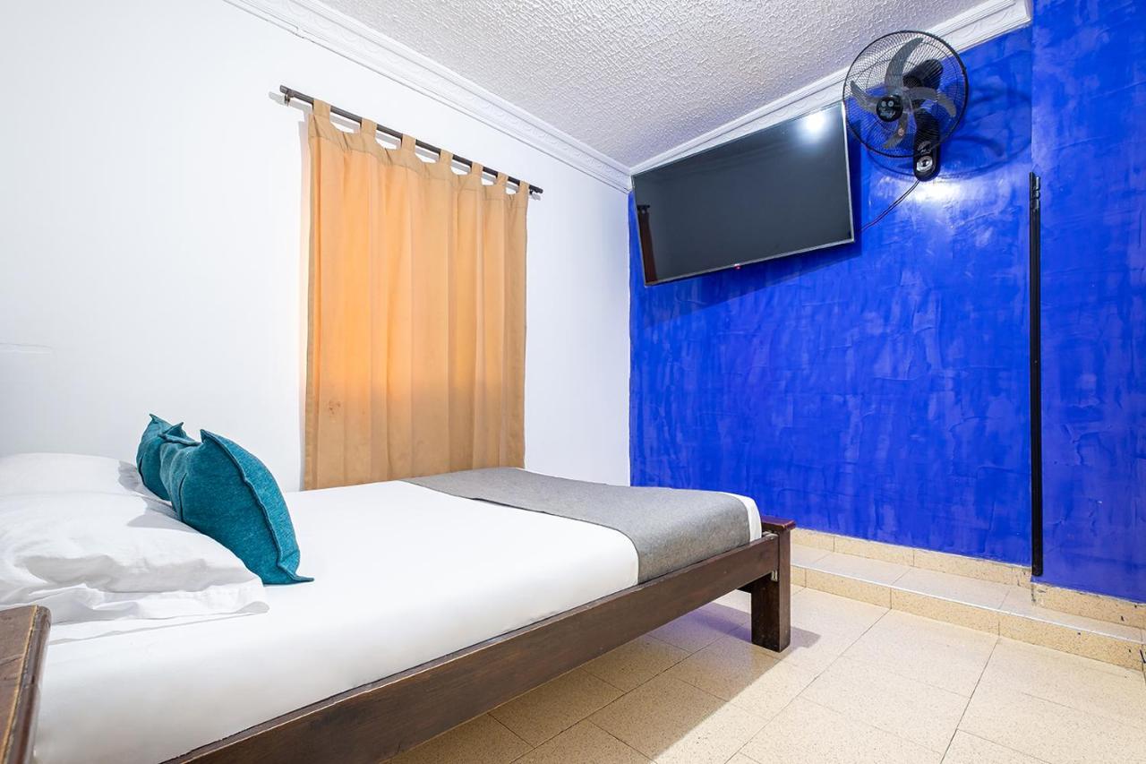 Ayenda Obama Hotel 4*