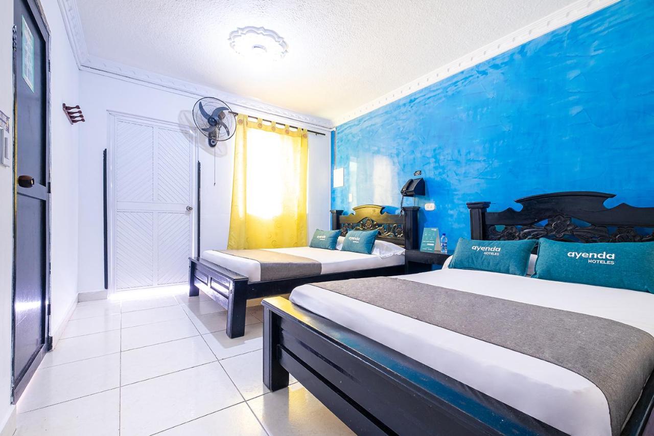 Hotel Ayenda Obama 4*