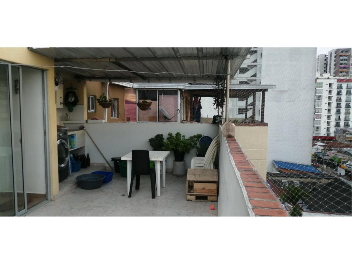 Habitacion Privada En Apartamento Con Terraza * Bucaramanga