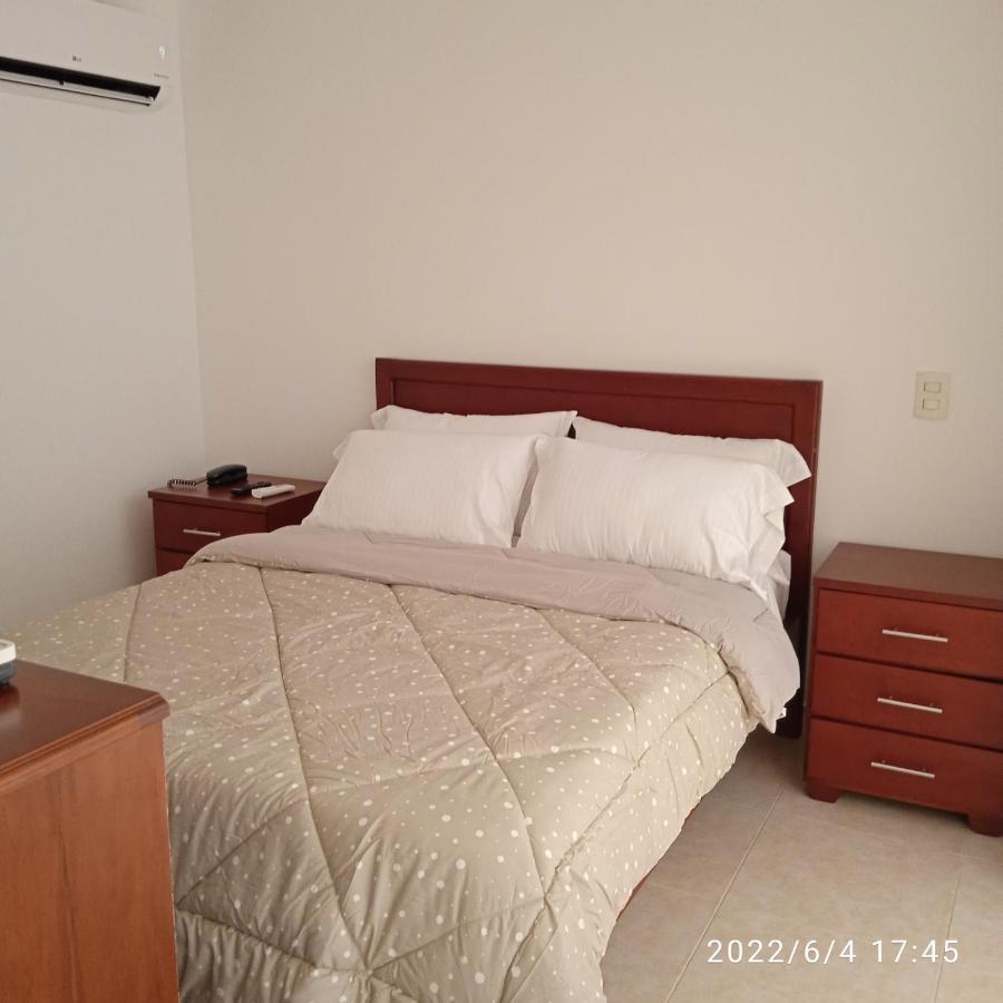 Comfortable, Muy Completo, Familiar