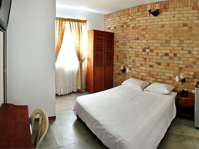 Hotel Casa Grande Cabecera 2*