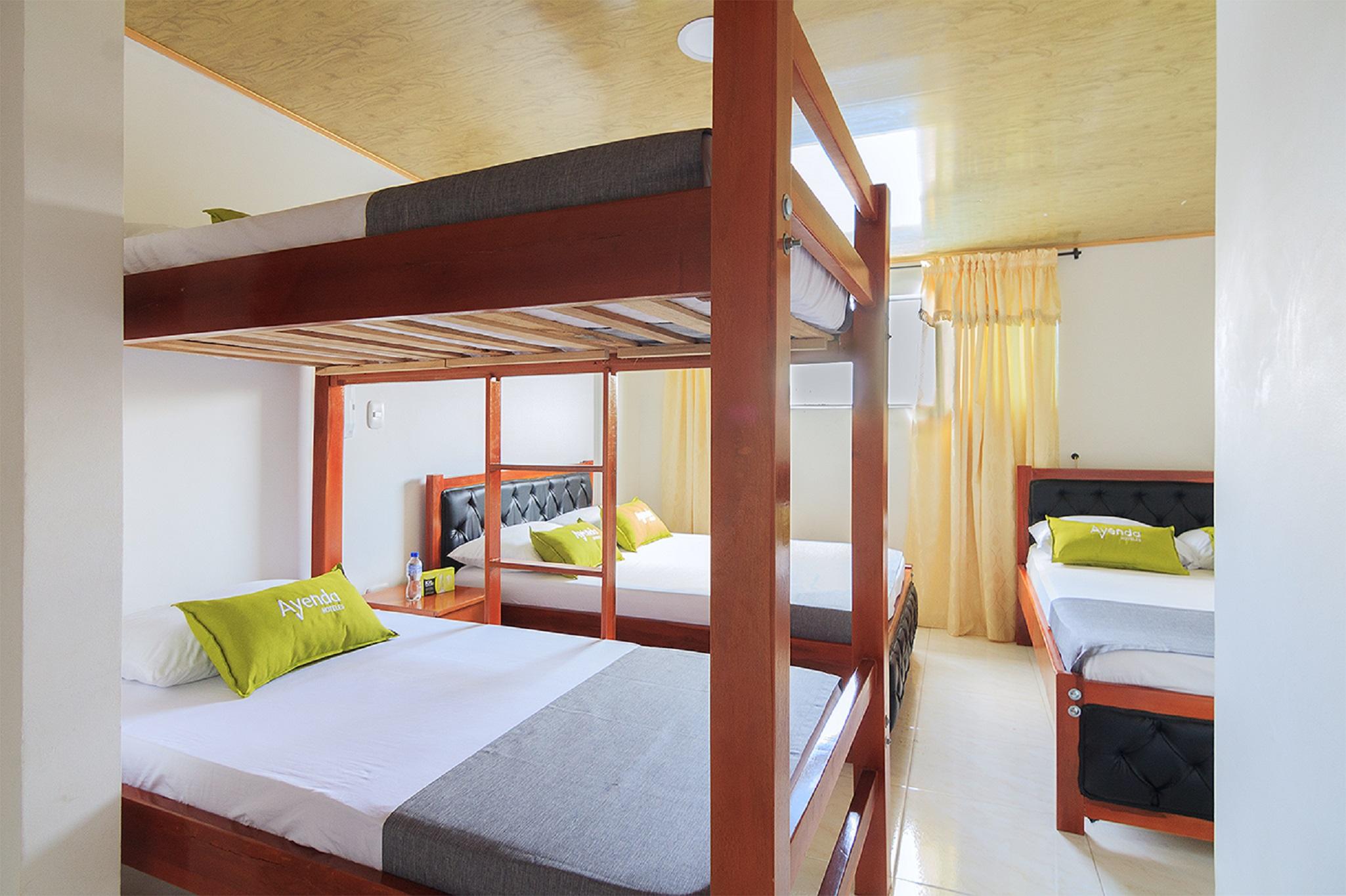 Rubí Hotel
