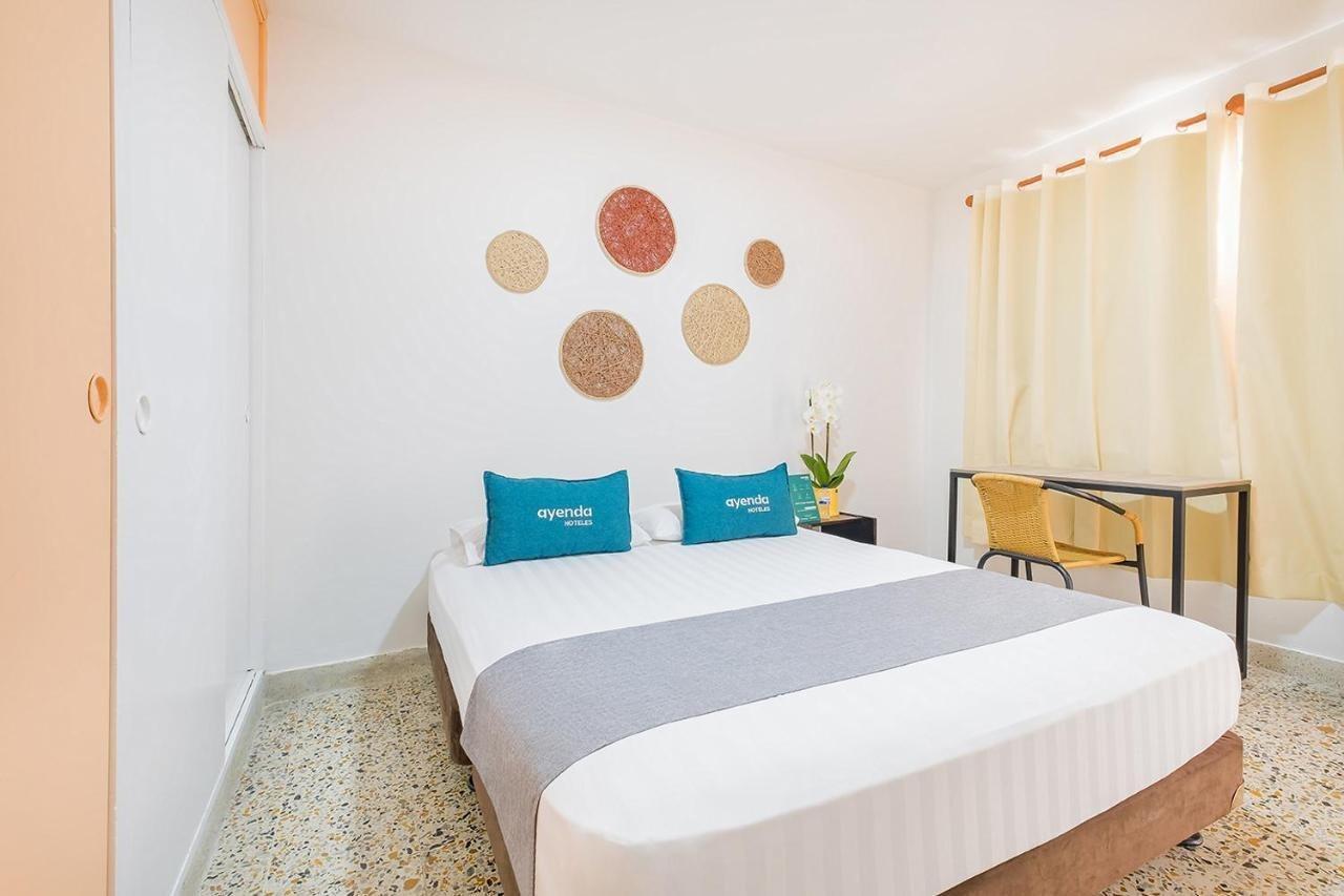 Ayenda Casa De Pinos Sede Cabecera 1522 Hotel 3*