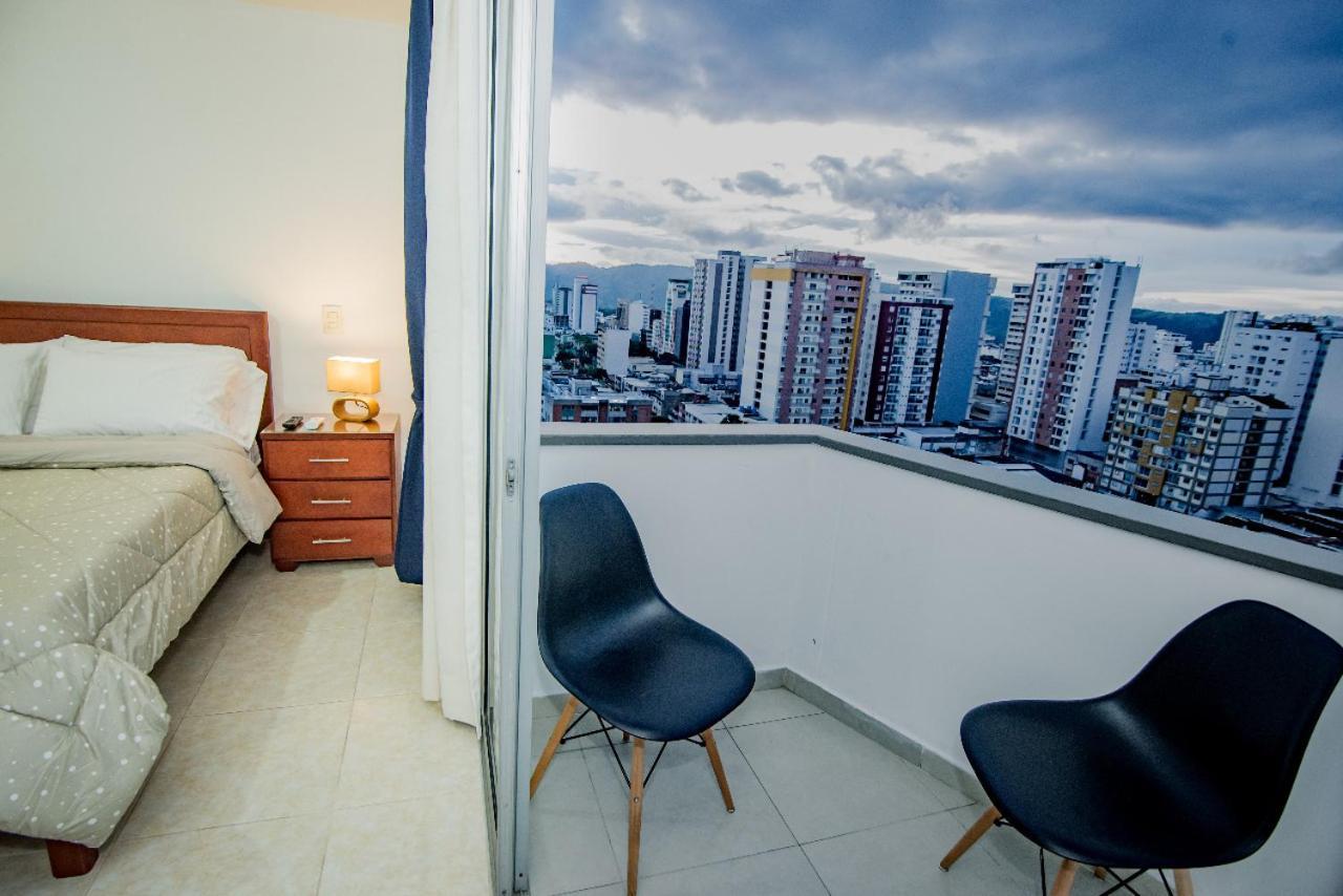 Comfortable, Muy Completo, Familiar Apartamento