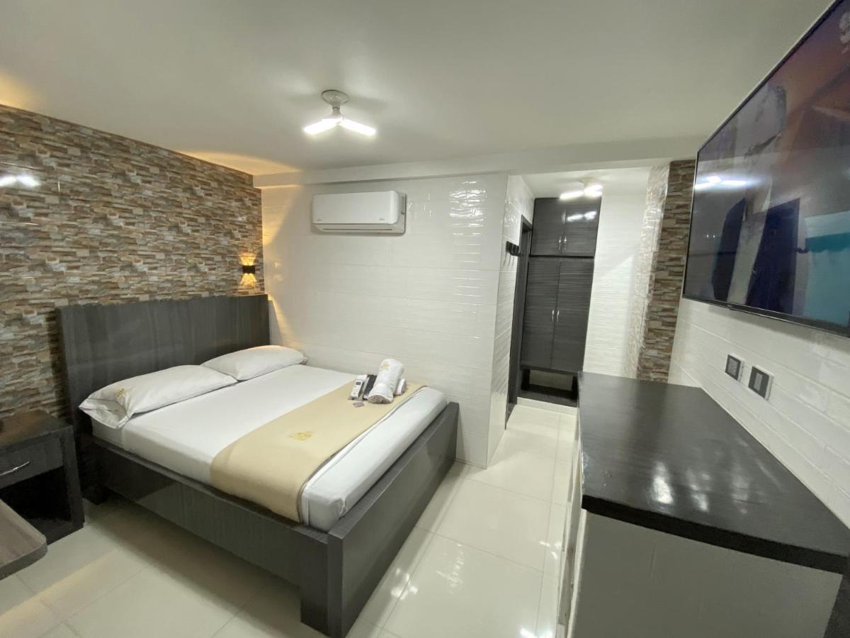 Balmoral 3*