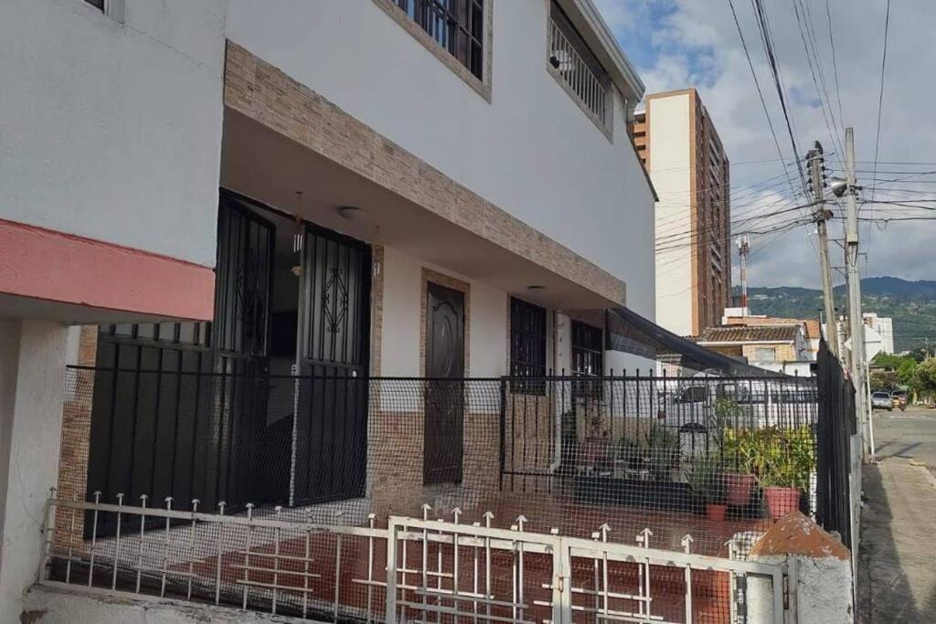 Aparta Estudio Fantastico