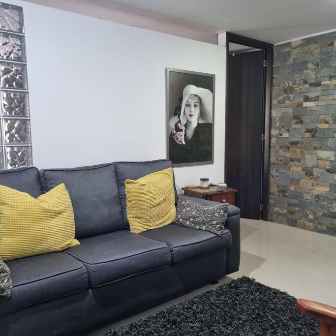 Ardival - Waiwa Host Bucaramanga