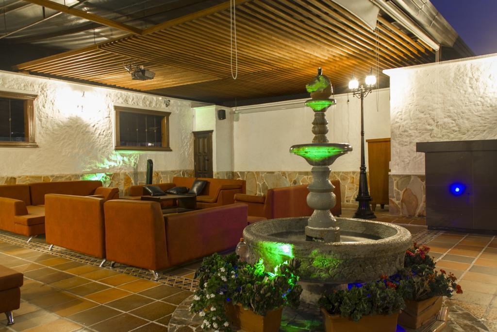 Leon Dorado 4*