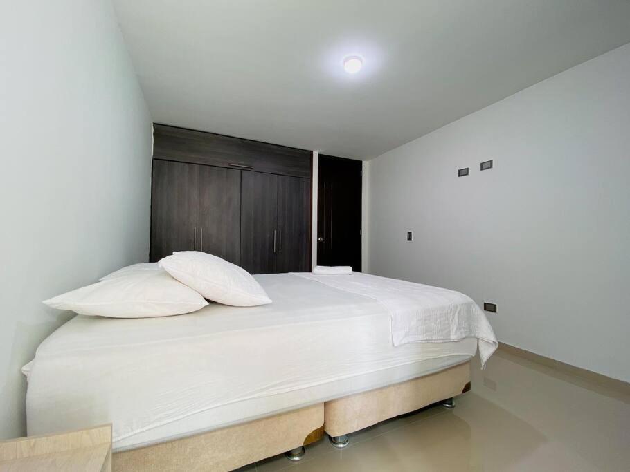 Excepcional -waiwa Host Bucaramanga