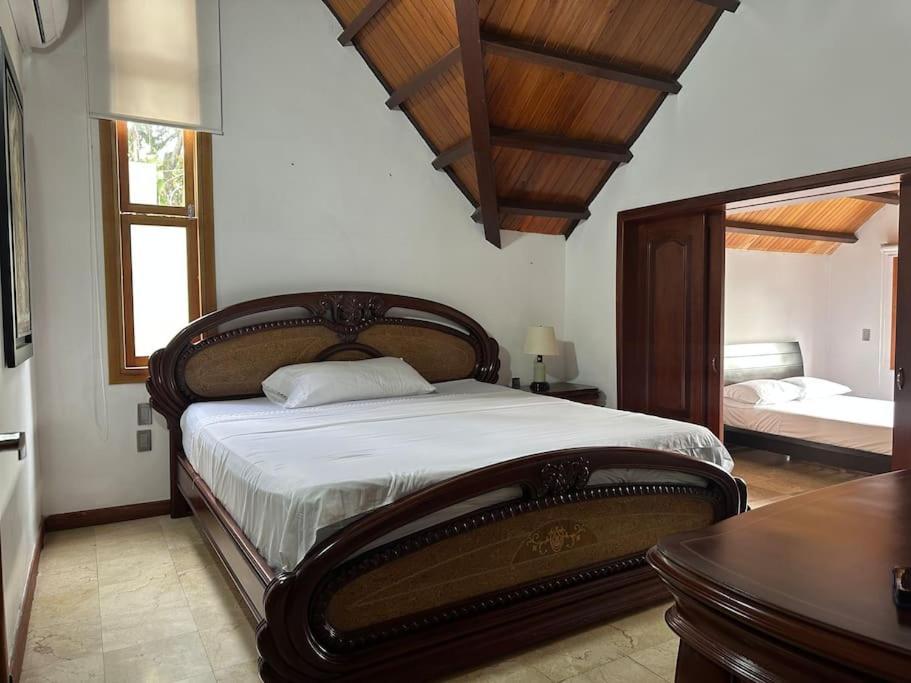 Casa Chalet En Lagos Del Cacique