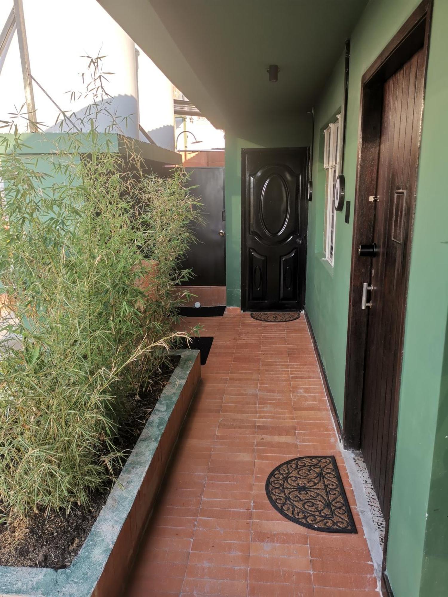 La Bonita Bed & Breakfast *