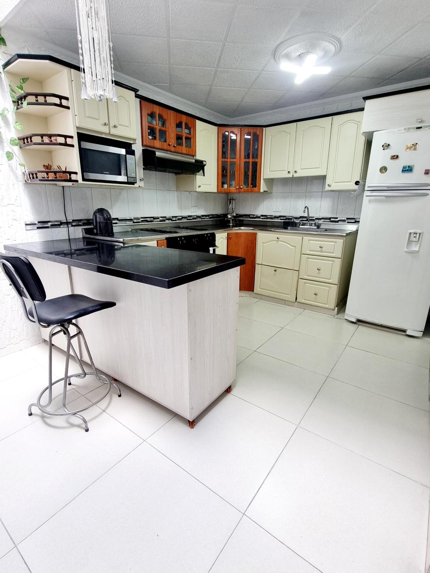 Hermosa Casa En *