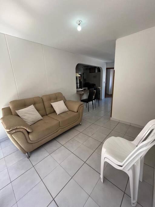 2 Bedroom 1 Bathroom Cabecera With Doorman Bucaramanga