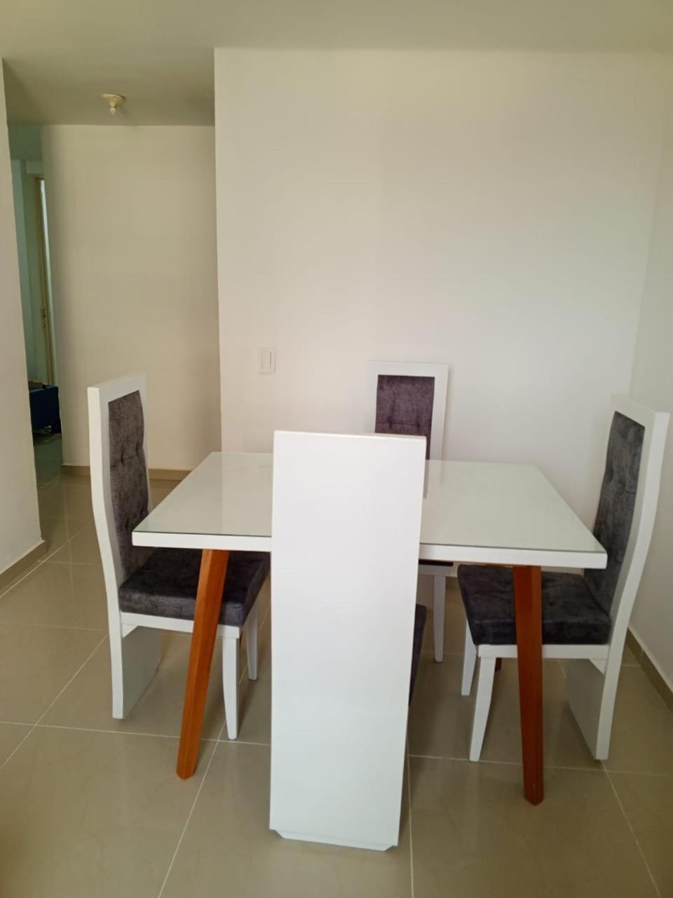 Apartamento Provenza Housse-alquiler De En Apto Compartido