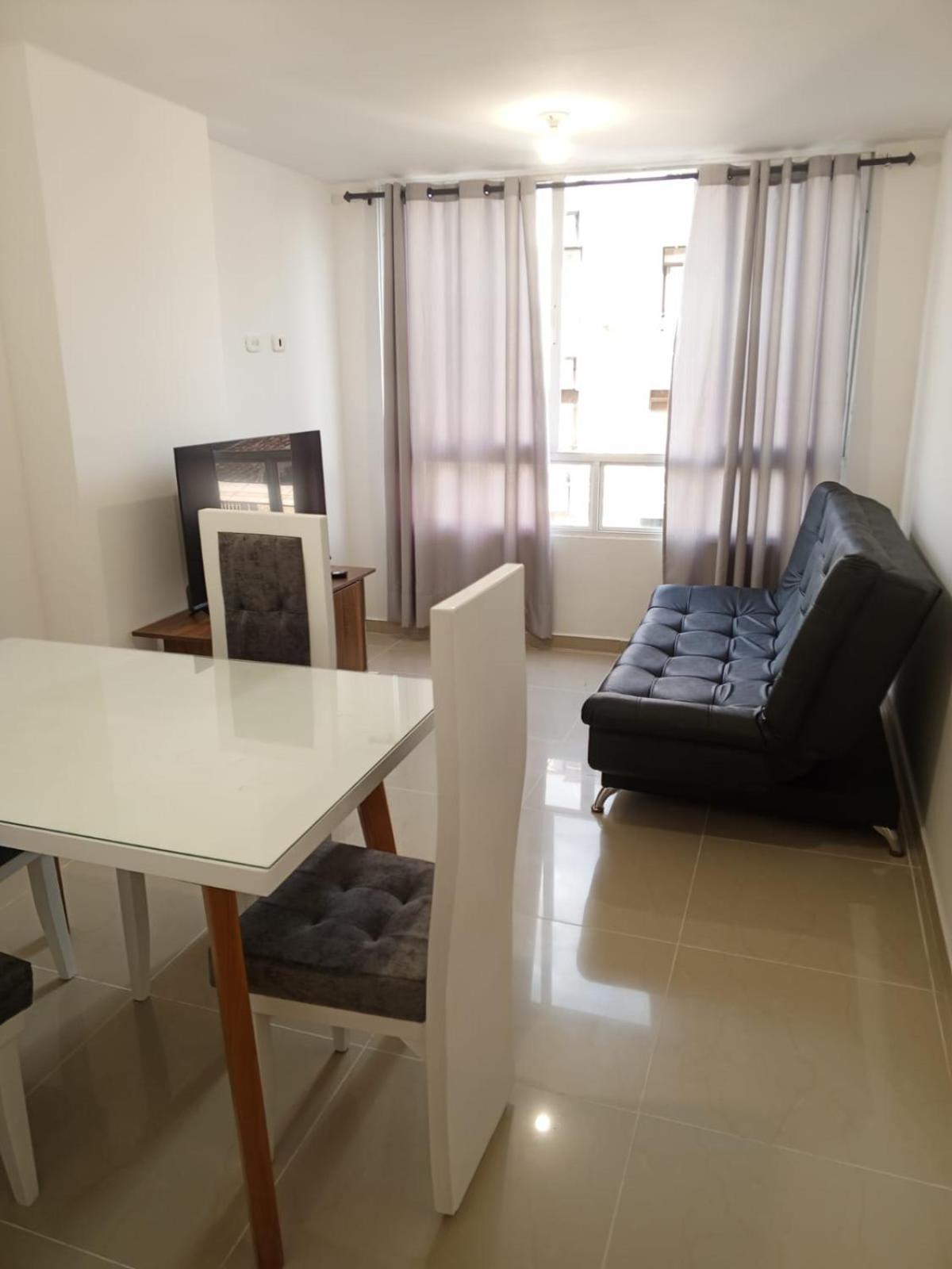 Apartamento Provenza Housse-alquiler De En Apto Compartido *