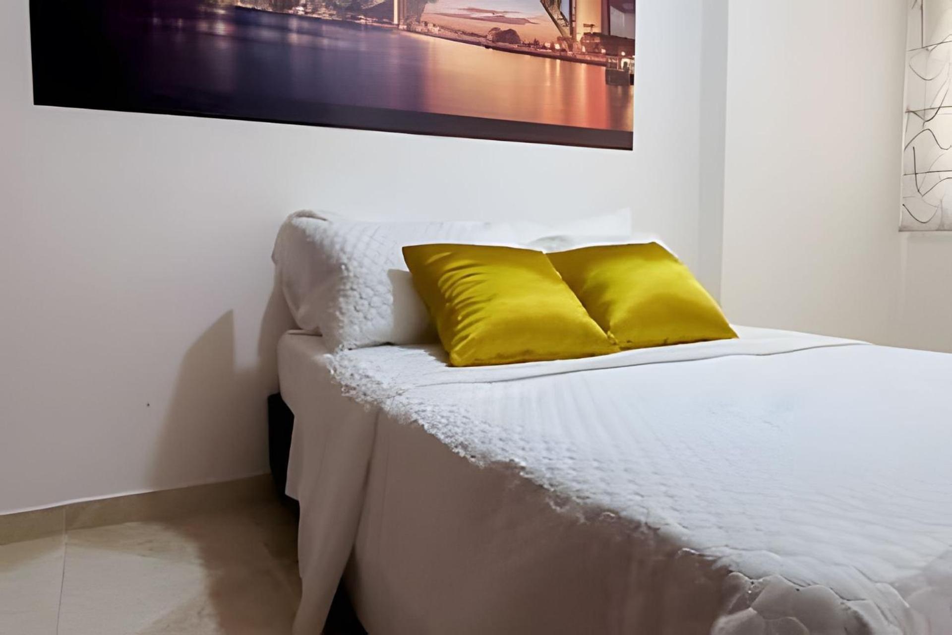 Cerca De La Clinica San Luis. Apartamento Bucaramanga