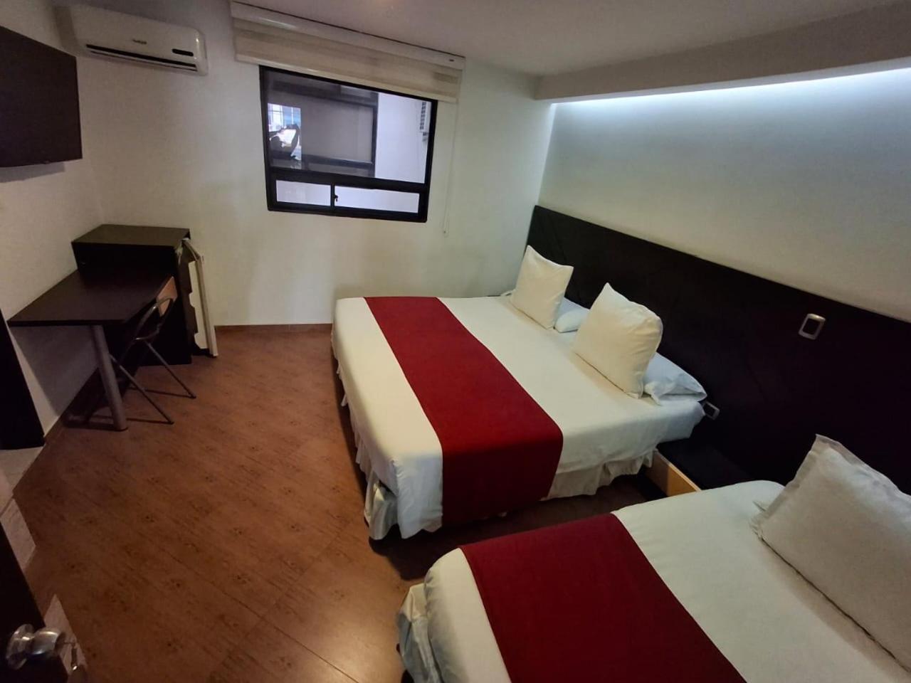 Leon Dorado Hotel 4*