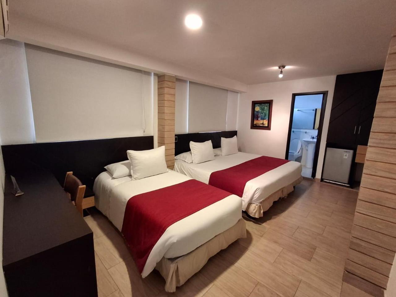 Hotel Leon Dorado 4*