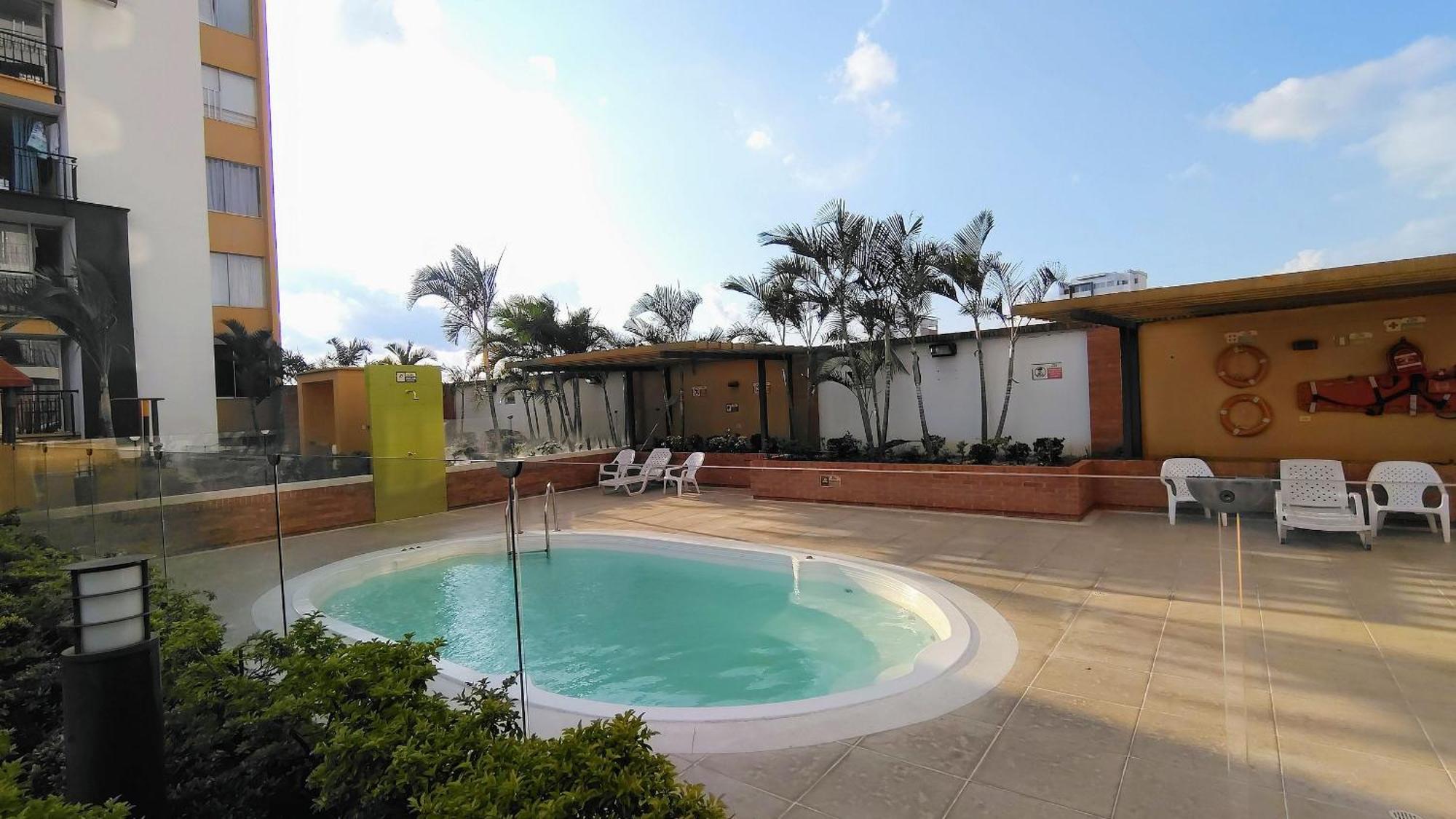 Privada Con Bano En Amoblado - La Concordia, Apartamento Bucaramanga