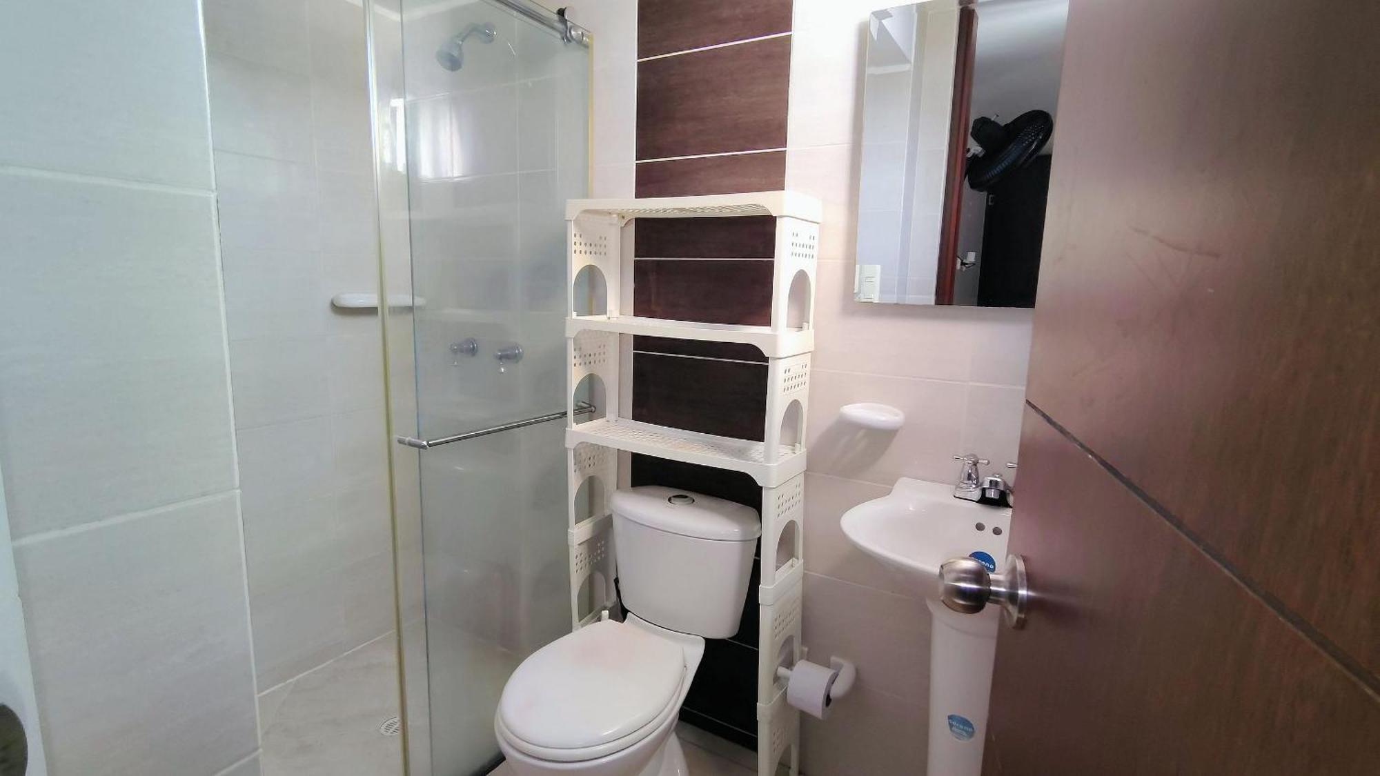 Privada Con Bano En Amoblado - La Concordia, * Bucaramanga