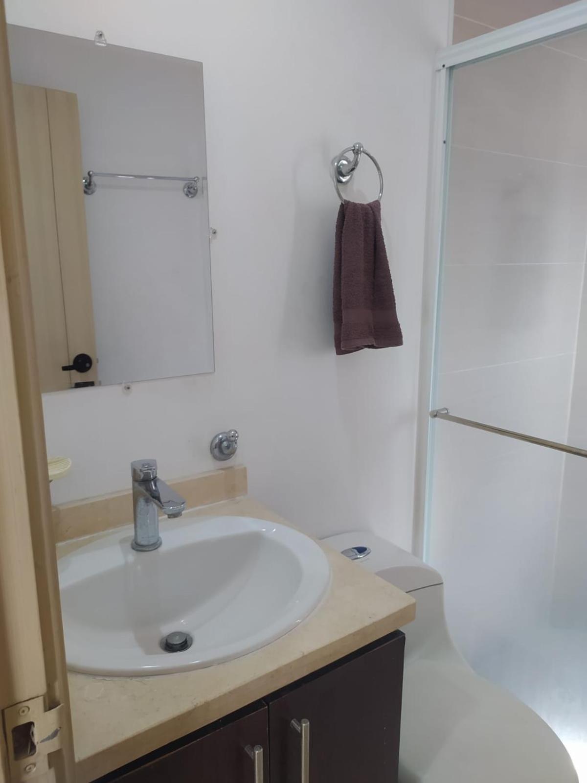 2 Bedroom Located Center Of Cabecera With Doorman