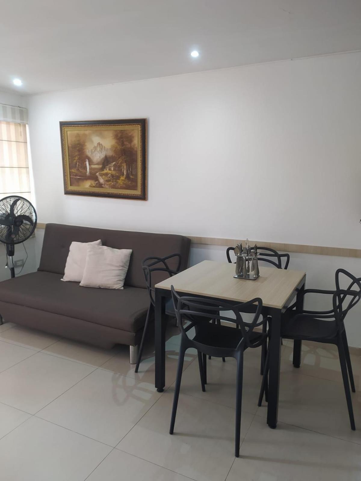 2 Bedroom Located Center Of Cabecera With Doorman Apartment