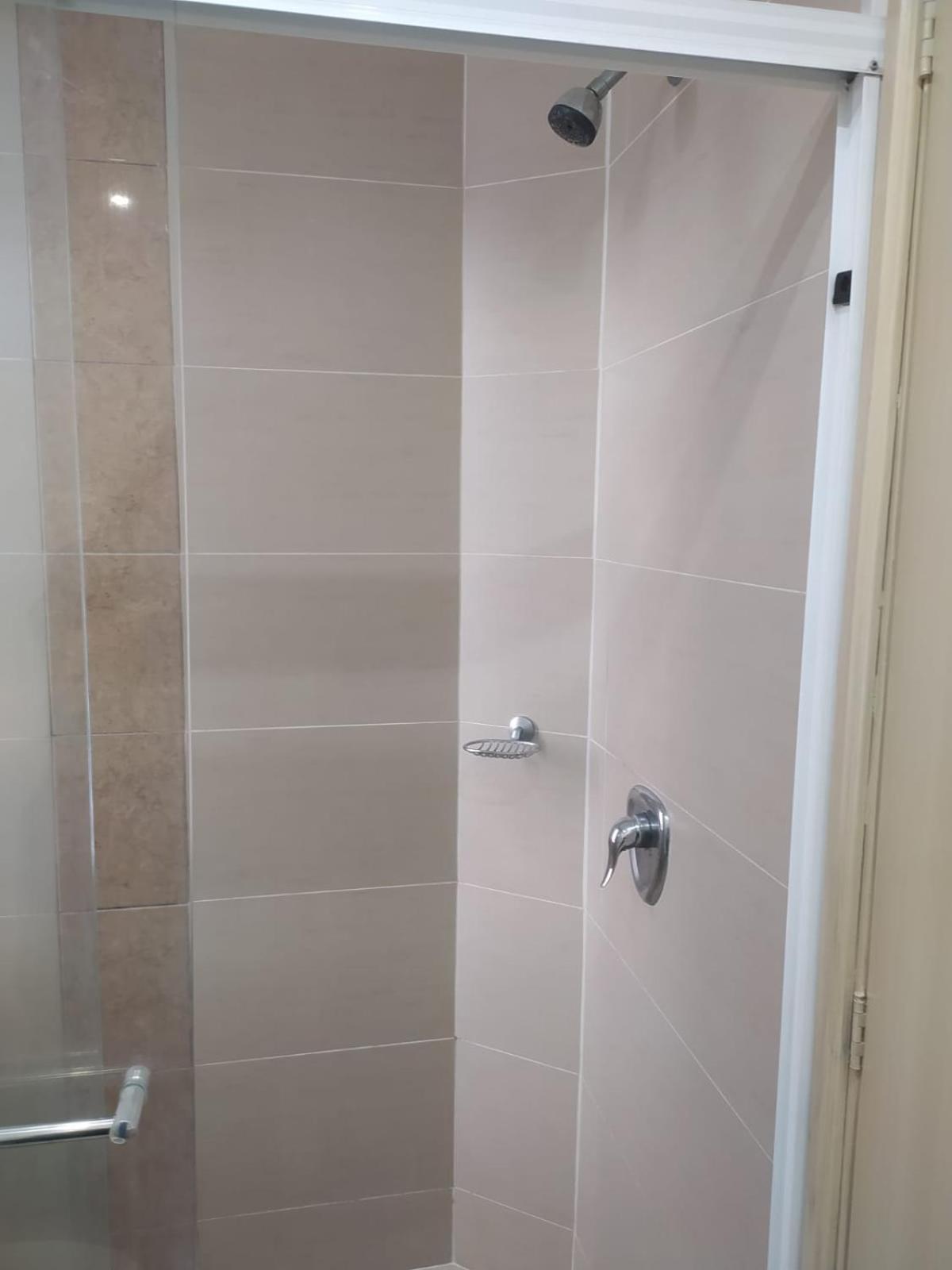 Apartment 2 Bedroom Located Center Of Cabecera With Doorman Bucaramanga