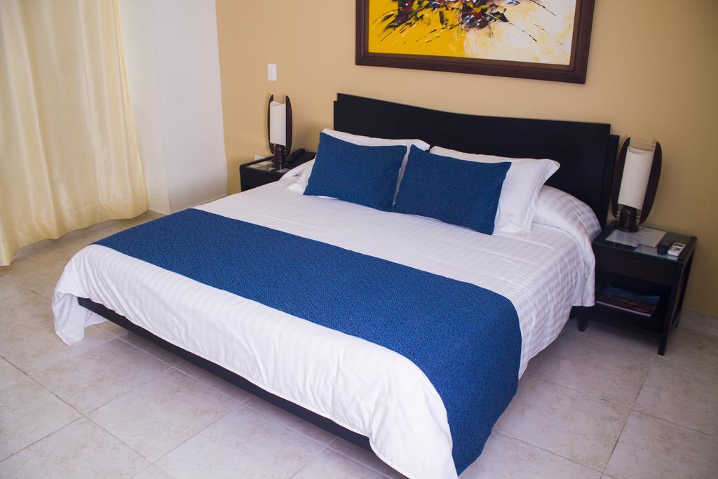 Hotel Plazuela Real