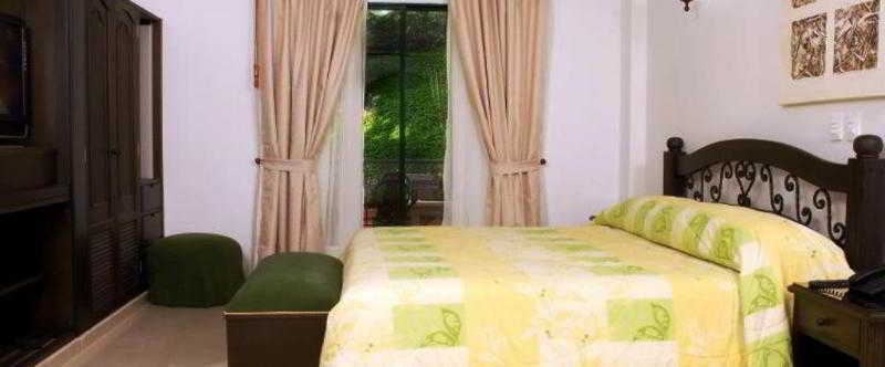 Palmera Real Hotel
