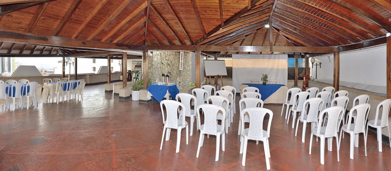 Hotel La Hormiga 3*