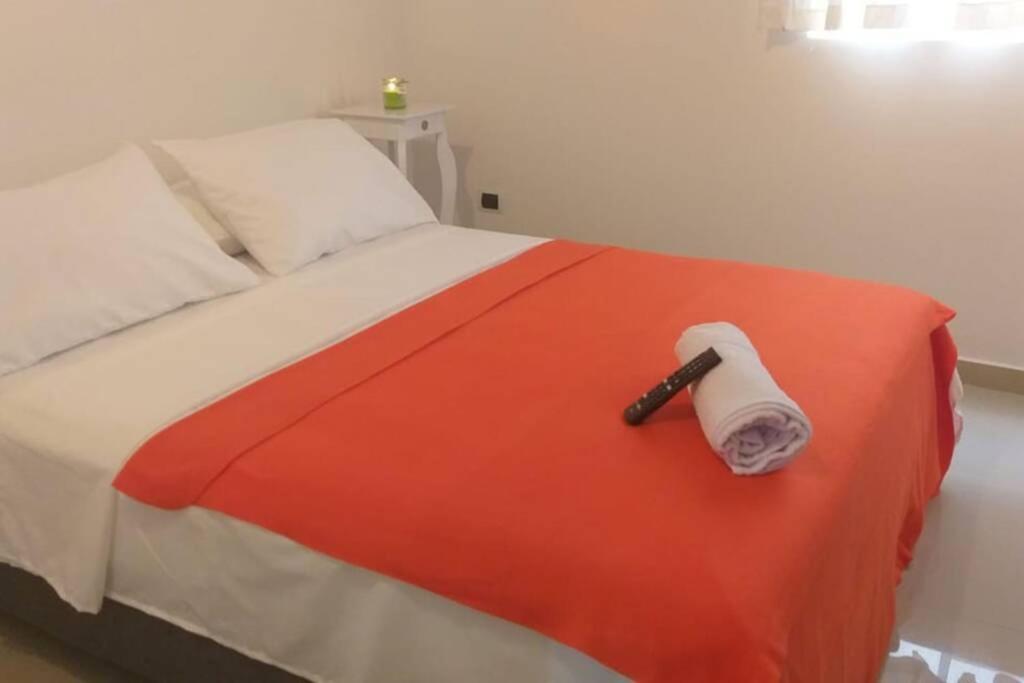 Apartamento Comodo Apartaestudio En Cerca A La Universidad Santo Tomas *