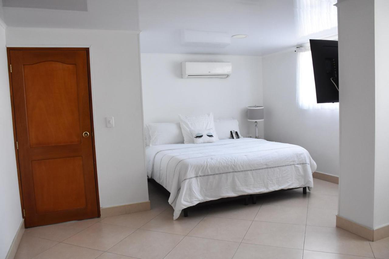 Hotel La Hormiga 3*